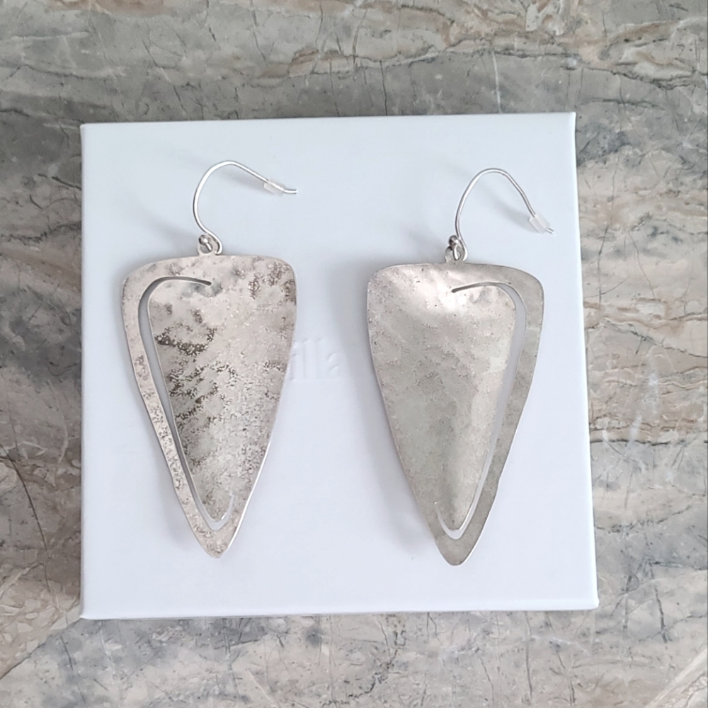 Silpada 925 silver earrings "Make the Cut"